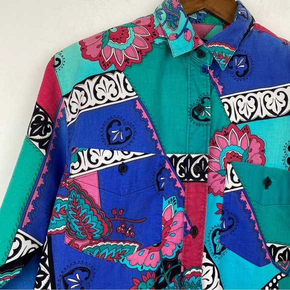 Vtg Frontier Series size Medium Women’s Multicolor Colorful Aztec Western Shirt - Picture 2 of 9
